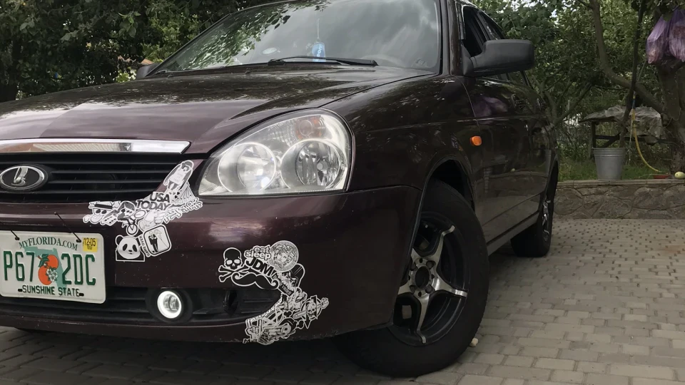 Lada Пріора Хетчбек недобаклажан 5