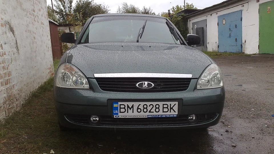 Lada Пріора Хетчбек Дуже гарний колір Сочі 3