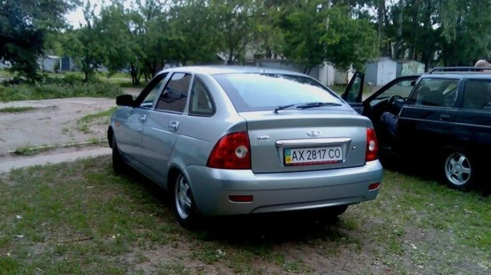 Lada Пріора Хетчбек Пріоритет 2