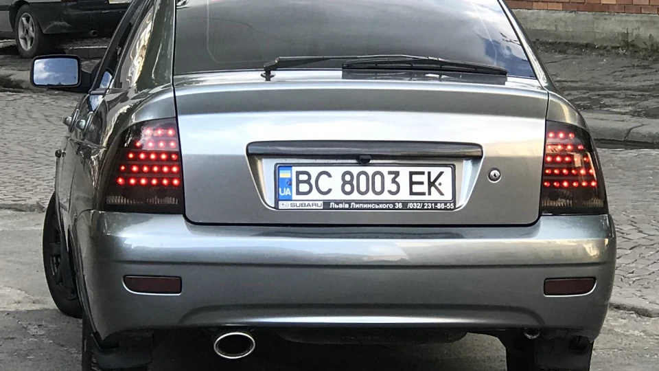 Lada Пріора Хетчбек Priorka 3