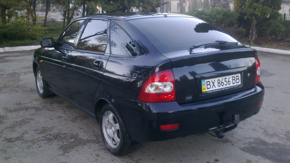 Lada Пріора Хетчбек ракета 2