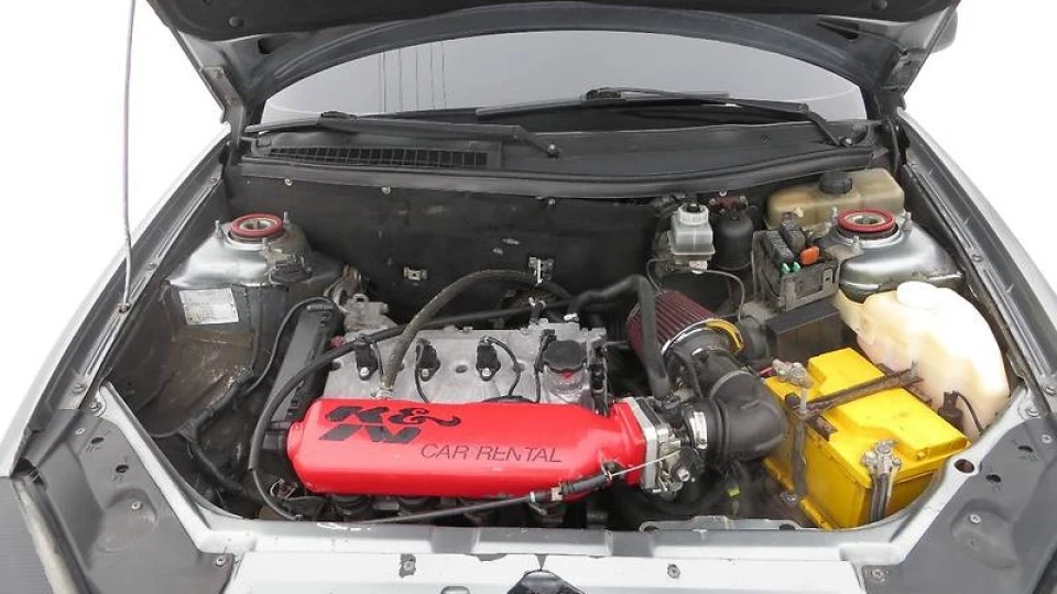 Lada Пріора Хетчбек з ресивером 2