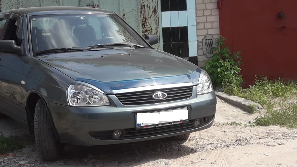 Lada Пріора Хетчбек Сток