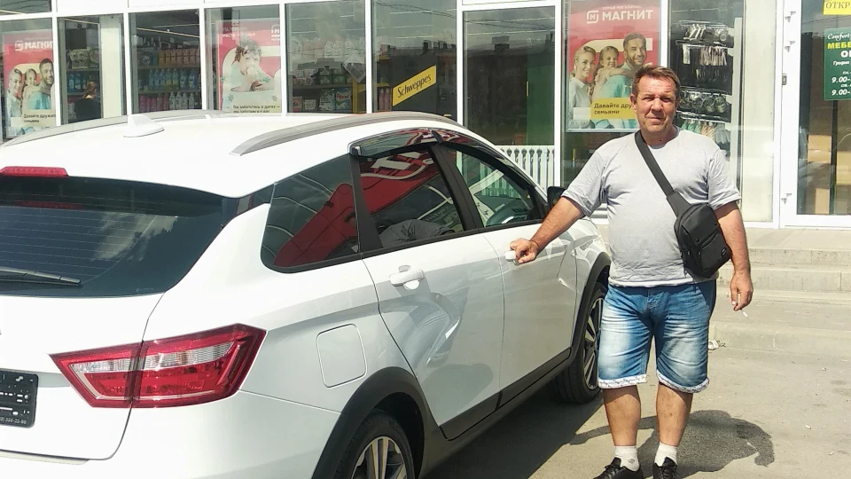 Lada Vesta SW Cross Льодовикова 4