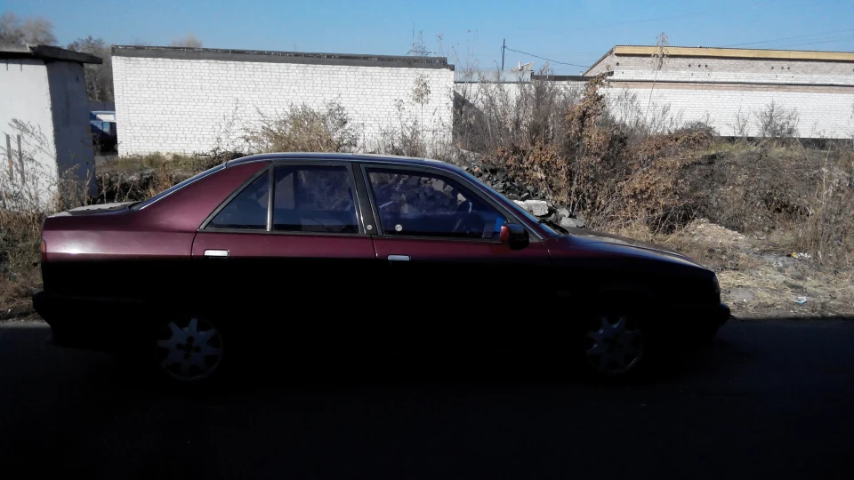 Lancia Dedra 4