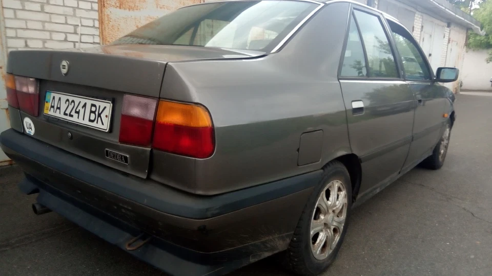 Lancia Dedra 2.0