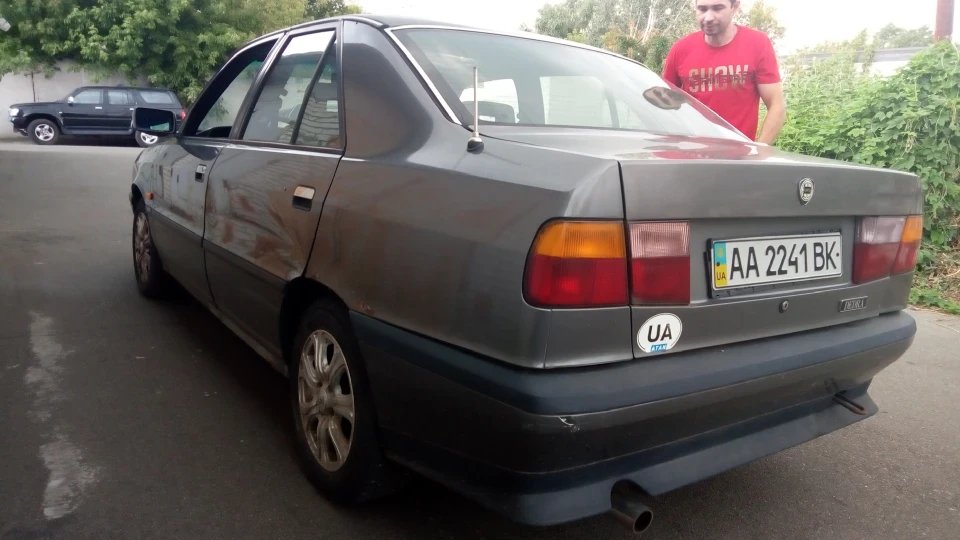 Lancia Dedra 2.0 3