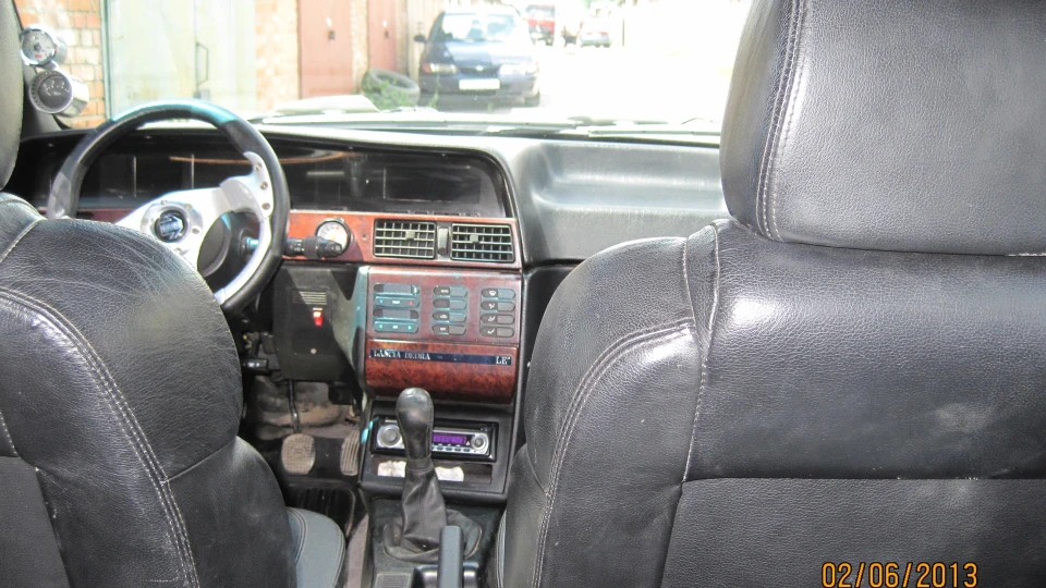 Lancia Dedra 2.0турбо 2