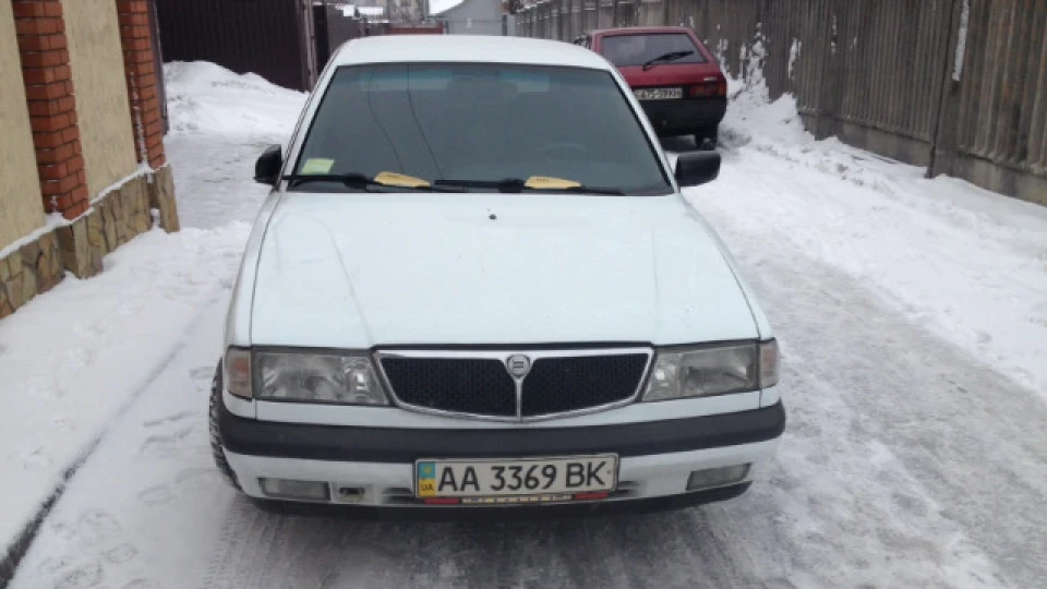 Lancia Dedra Безпонтовий пиріжок 2