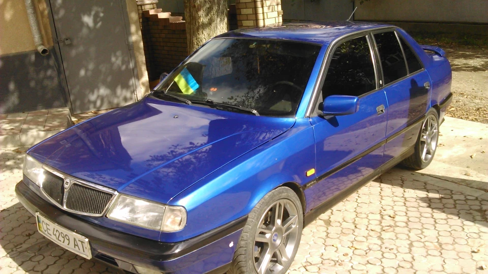 Lancia Dedra HF integrale. 4