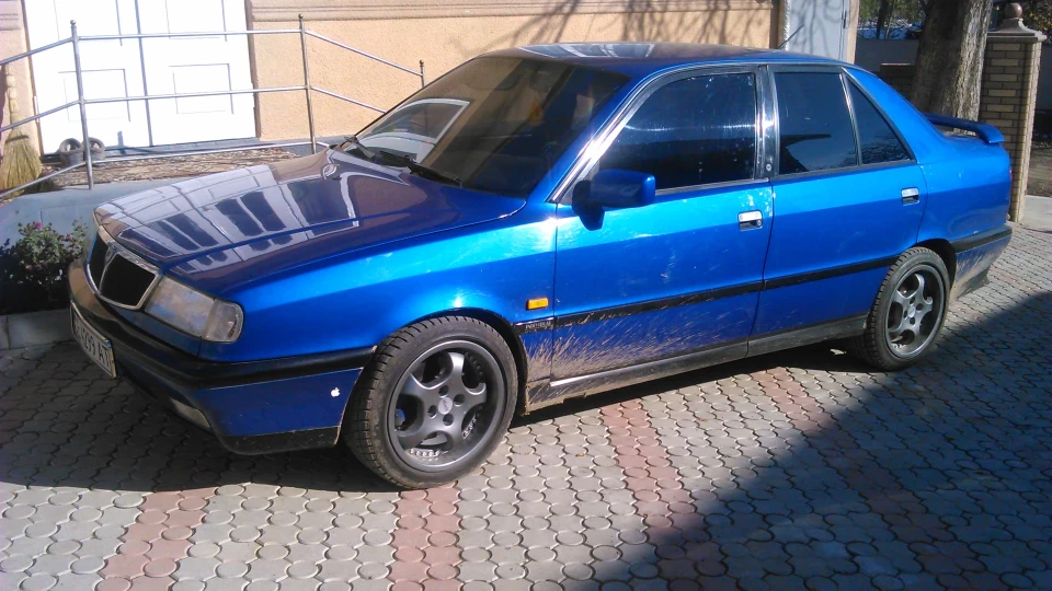 Lancia Dedra HF integrale. 5