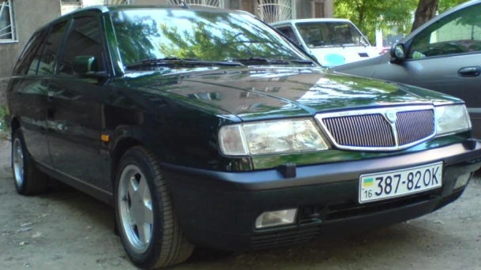Lancia Dedra одна в Одесі