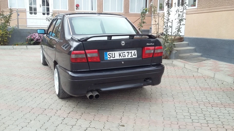 Lancia Dedra Злий турбозавр! 5