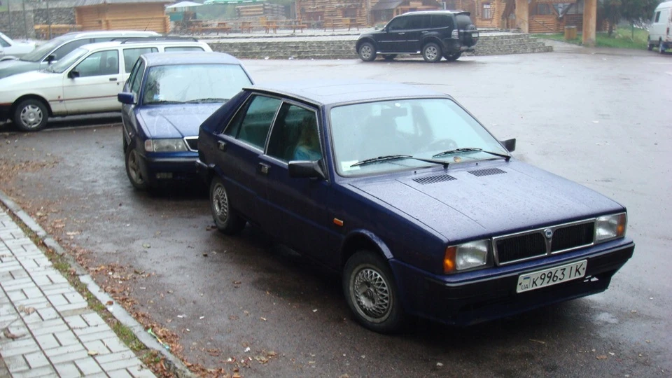 Lancia Delta поки 1.3GT 2