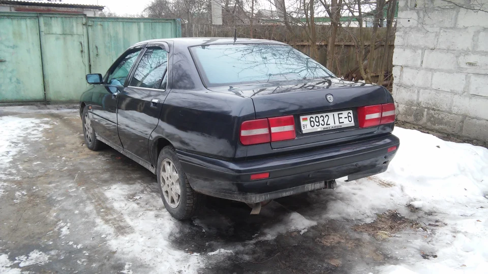 Lancia Kappa Чорна Ка 2