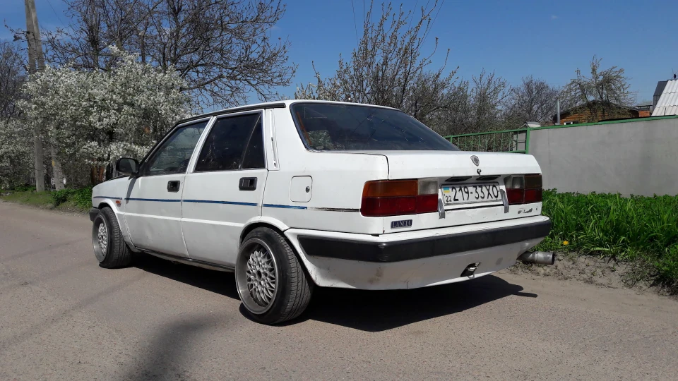Lancia Prisma