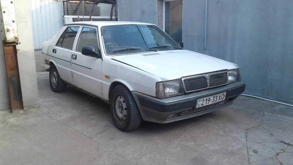 Lancia Prisma 3