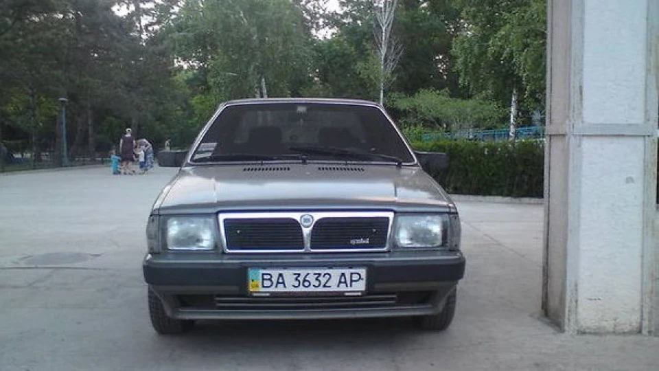 Lancia Prisma