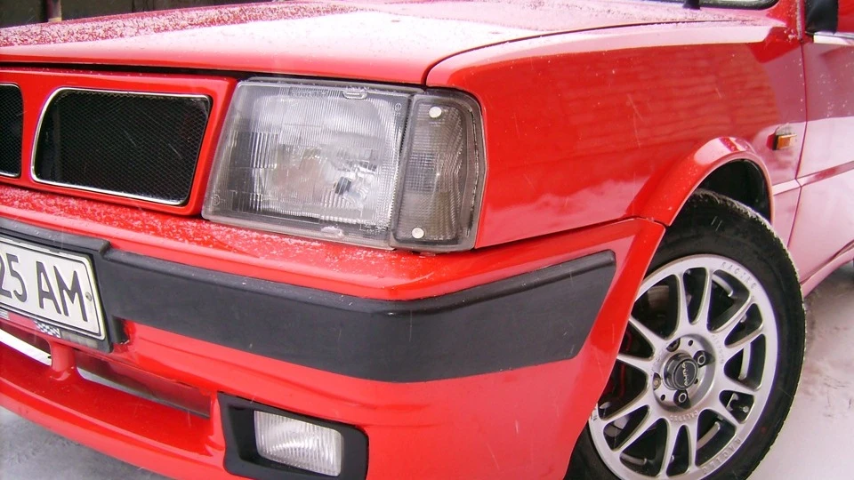 Lancia Prisma torro rosso 4