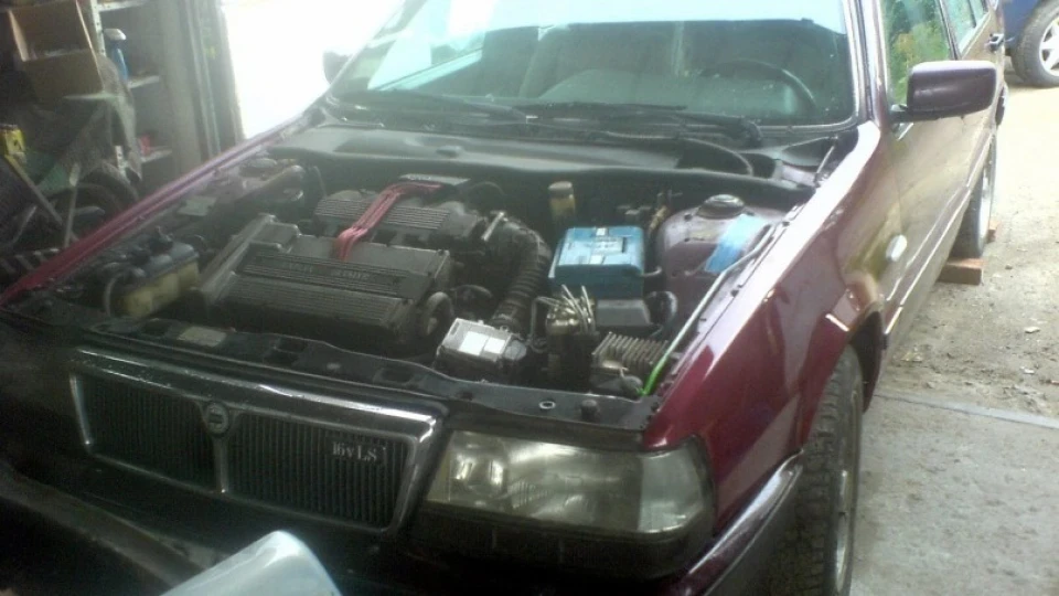 Lancia Thema 4