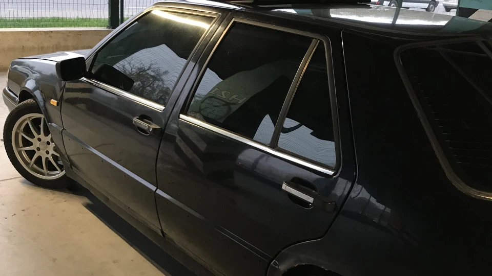 Lancia Thema 2.0 16V Turbo 4