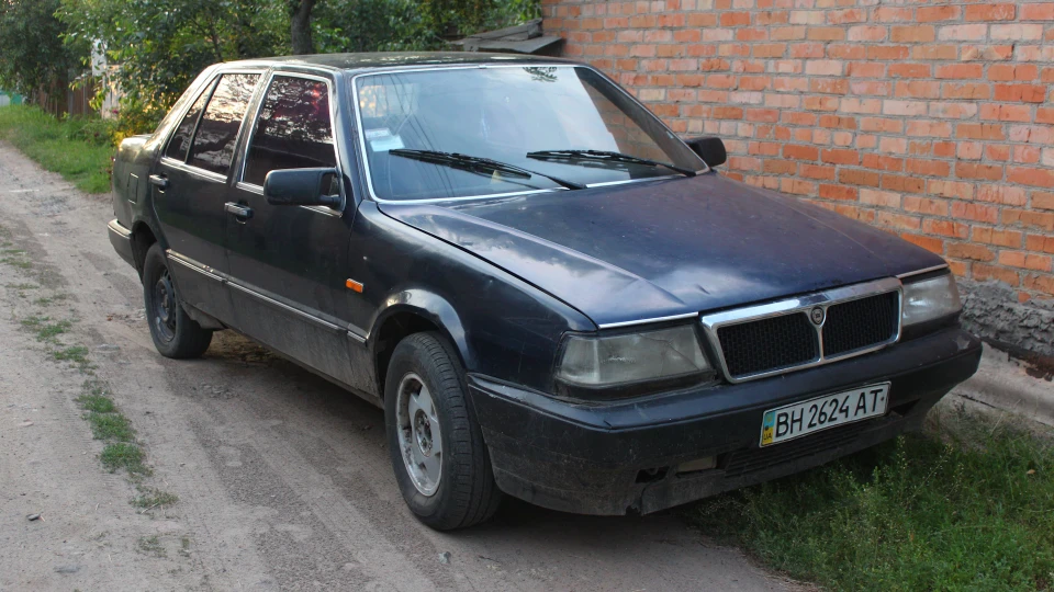 Lancia Thema 2.0 i.e Crazy Baklazhan 5