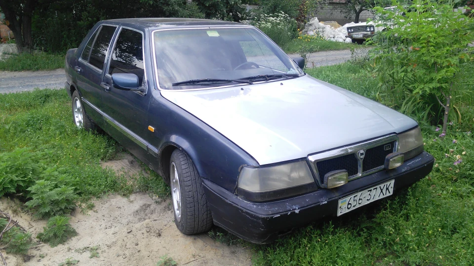 Lancia Thema 2.0 турбо