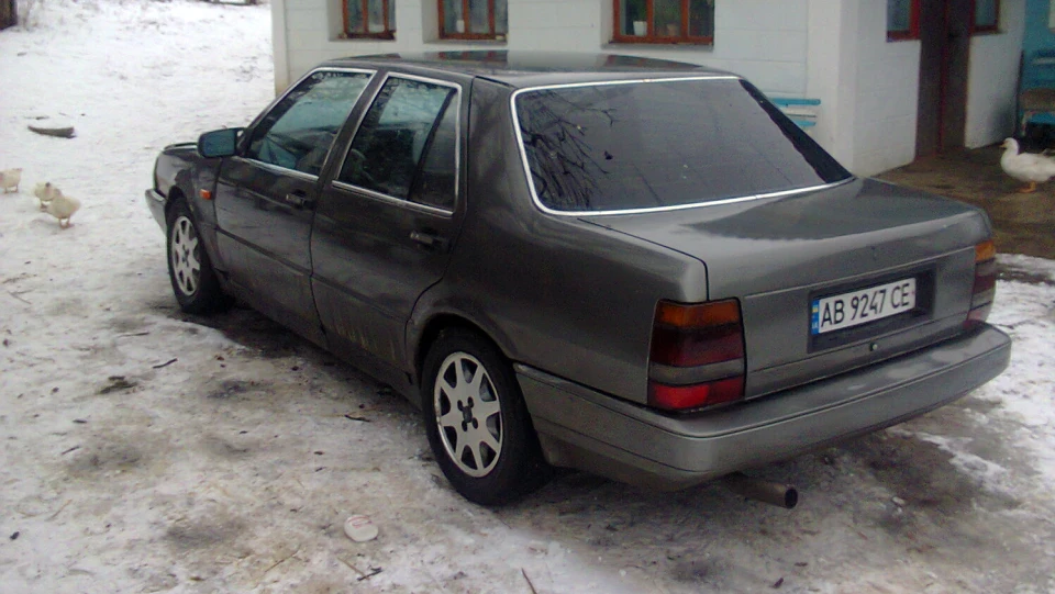 Lancia Thema 2.5TurboDS 3