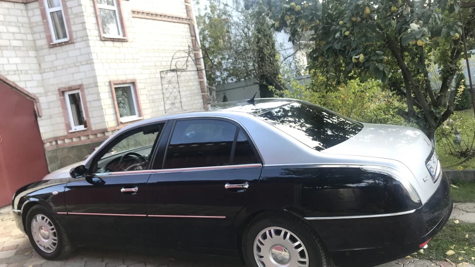 Lancia Thesis BiColore 2