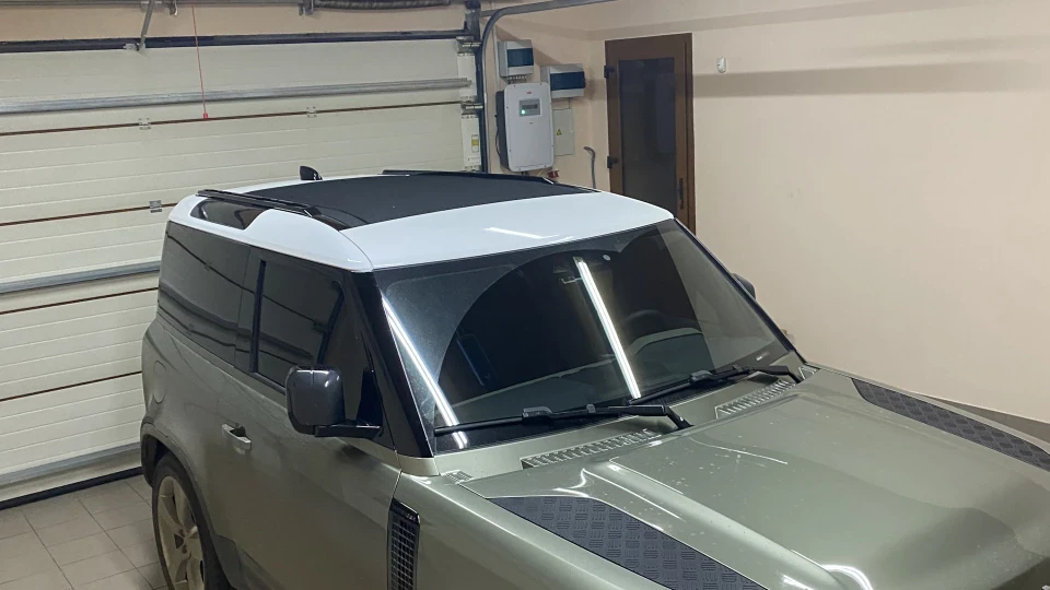 Land Rover Defender 3.0 MHEV 5