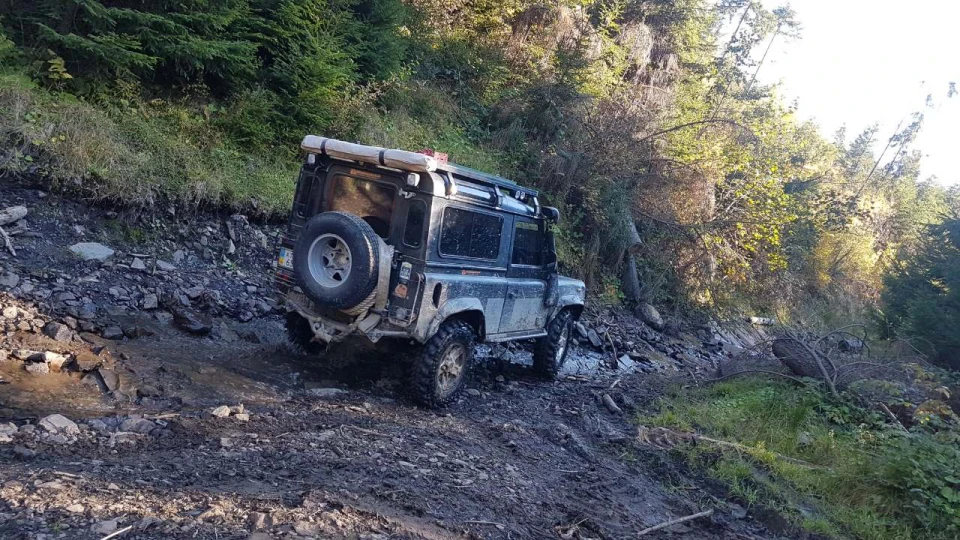 Land Rover Defender 90 Ослик 2