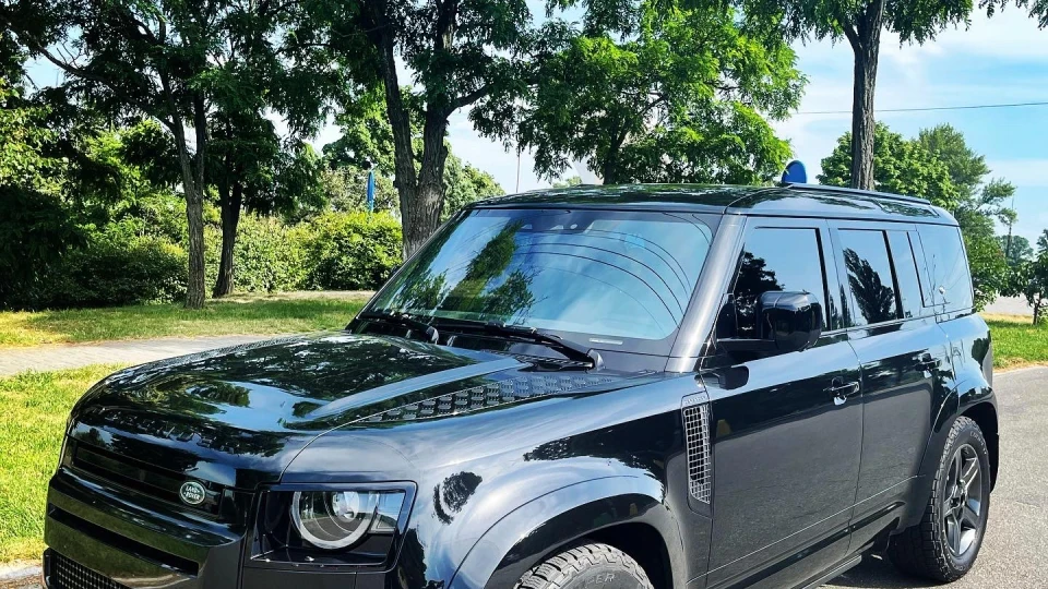 Land Rover Defender Def 3.0 D 300 P.S 4