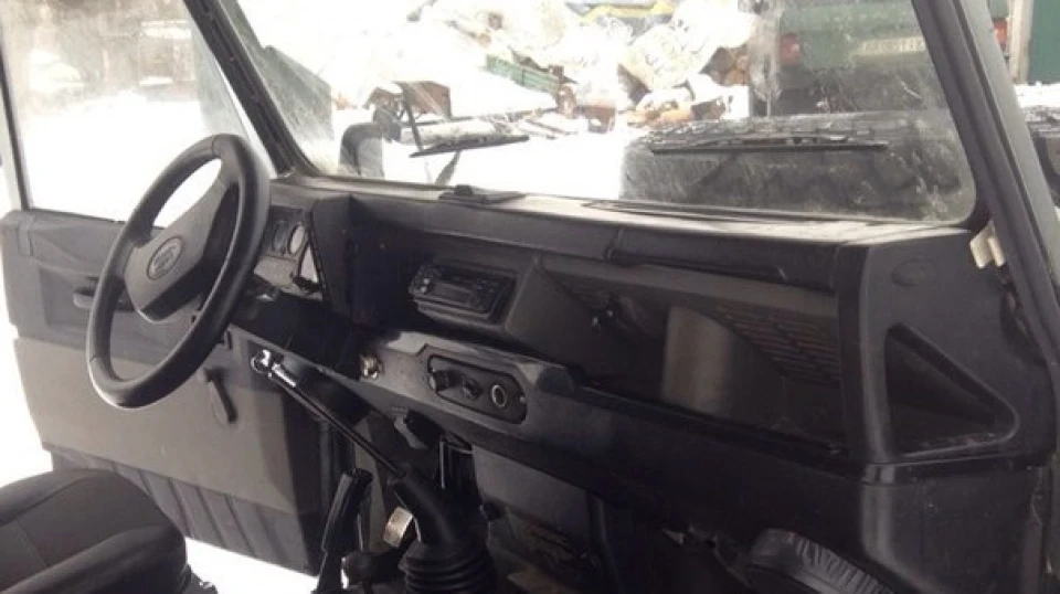 Land Rover Defender td300 2