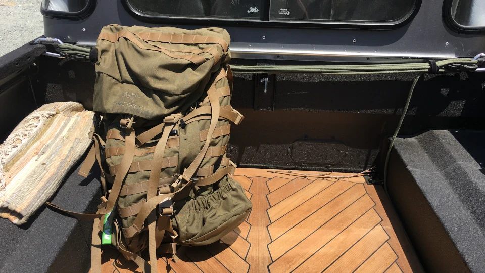Land Rover Defender Toy Carrier Alive Tuning 4