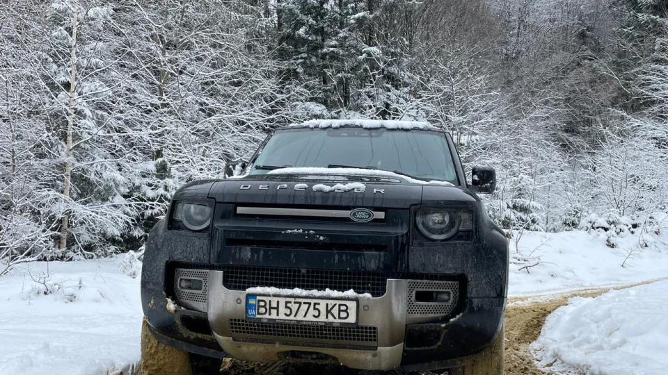 Land Rover Defender XXX 2