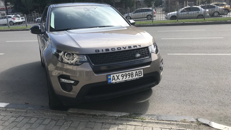 Land Rover Discovery Sport 2літра 5