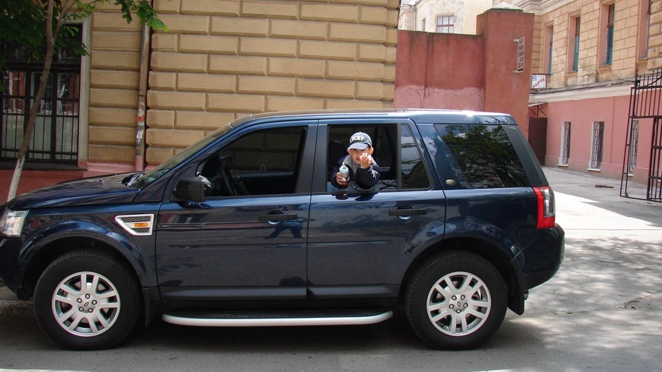 Land Rover Discovery 4