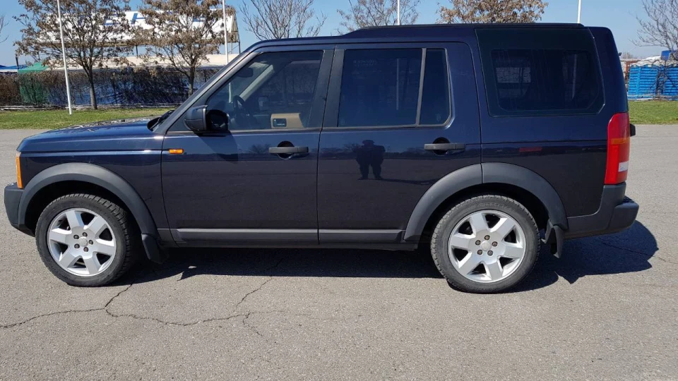 Land Rover Discovery 2
