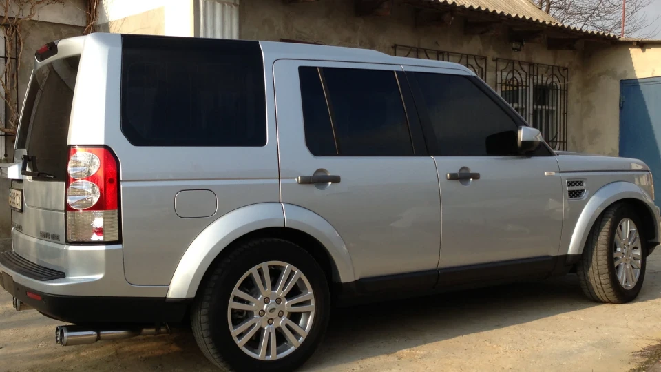 Land Rover Discovery 3.0 SDV6 HSE 2