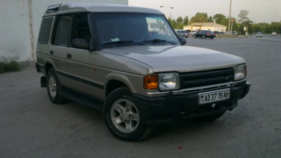 Land Rover Discovery 3.9 V8 5