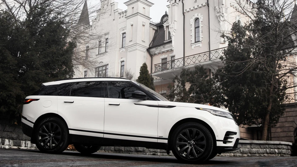 Land Rover Range Rover Velar SE R-DYNAMIC 5