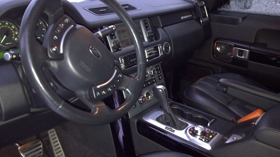 Land Rover Range Rover 3