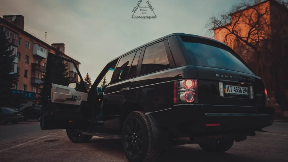 Land Rover Range Rover 2