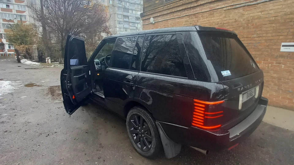 Land Rover Range Rover 2