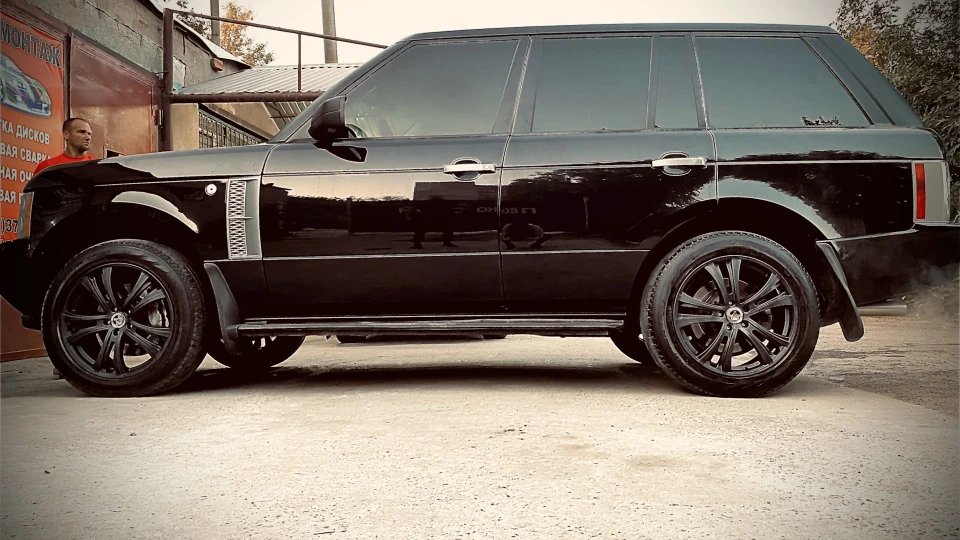 Land Rover Range Rover Чорна валіза