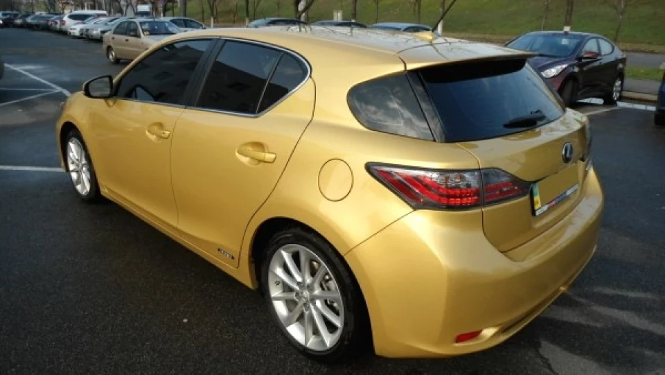 Lexus CT 200h 5