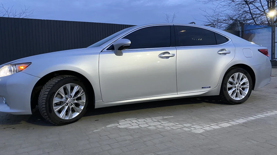 Lexus ES 300h