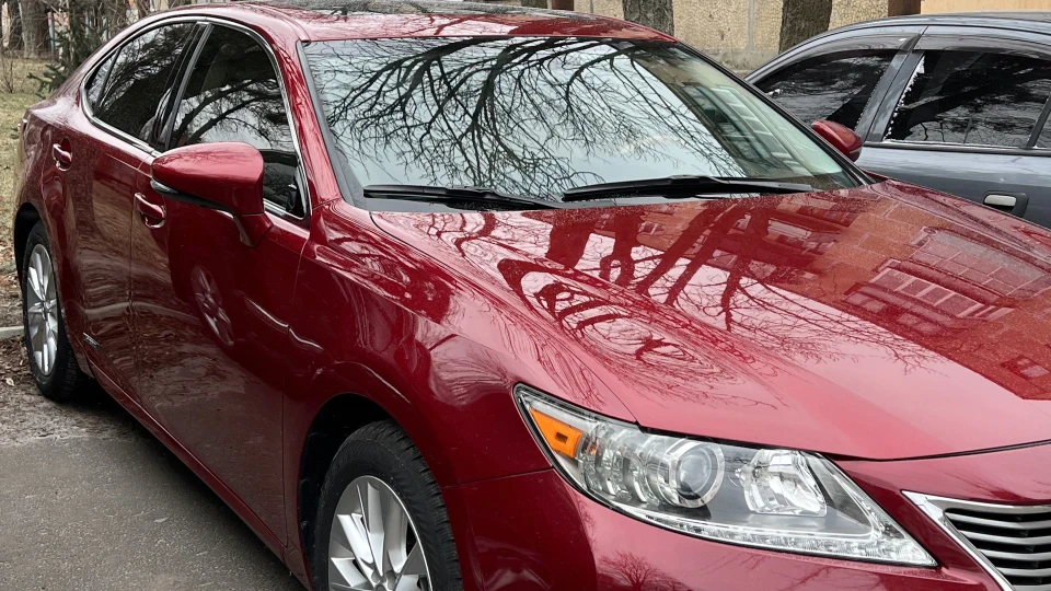 Lexus ES 300h Вишенька 2