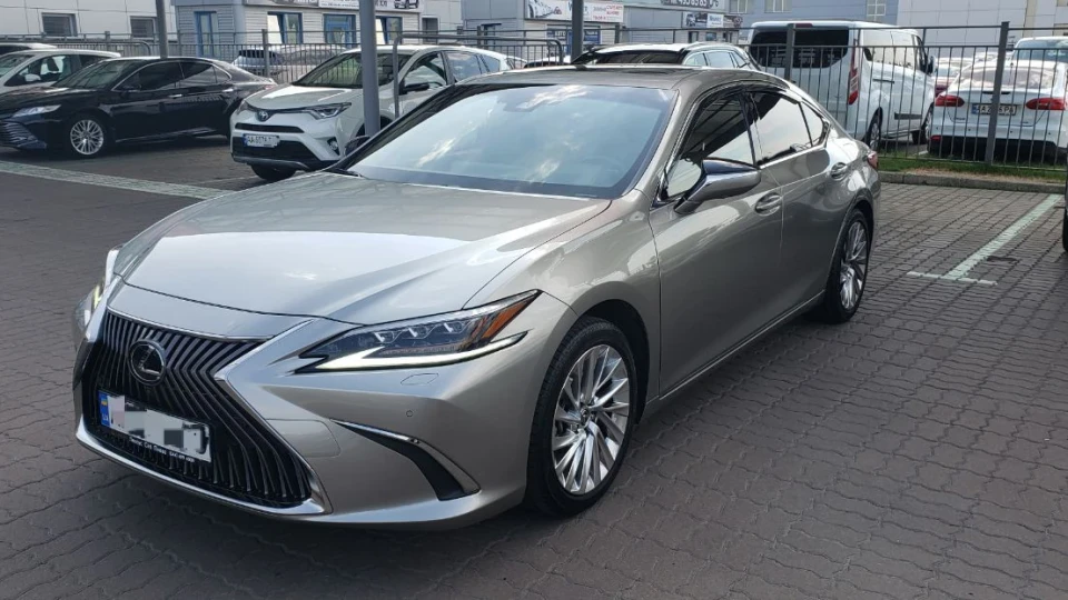 Lexus ES 2