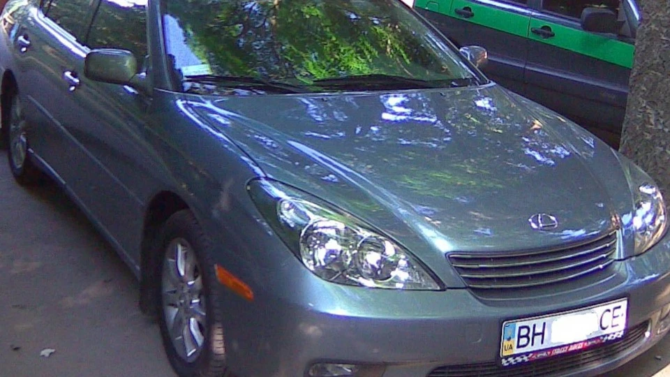 Lexus ES